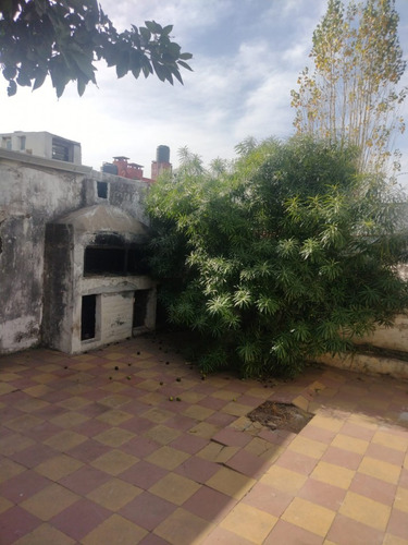 Se Vende Casa Con Departamento, Barrio Alto Alberdi Nuevo Precio