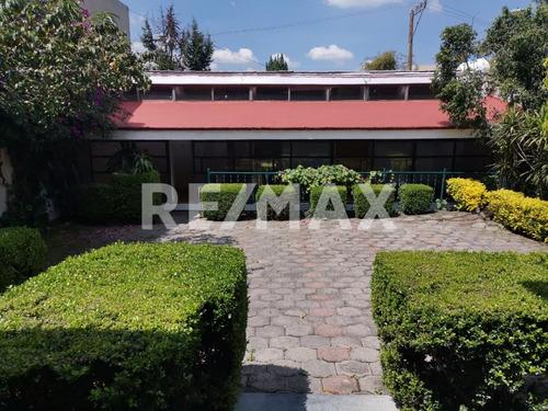 Casa En Venta En Lomas De Bezares