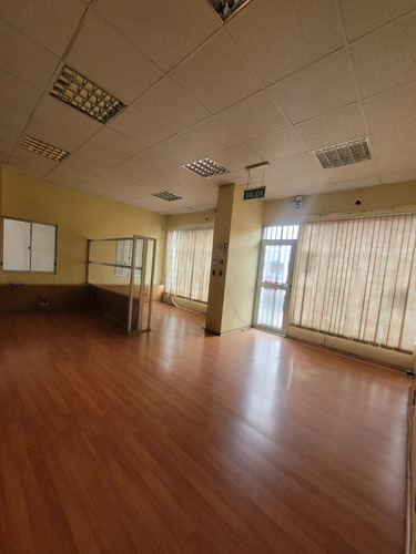 Amplia Oficina En Arriendo En El Centro De Iquique