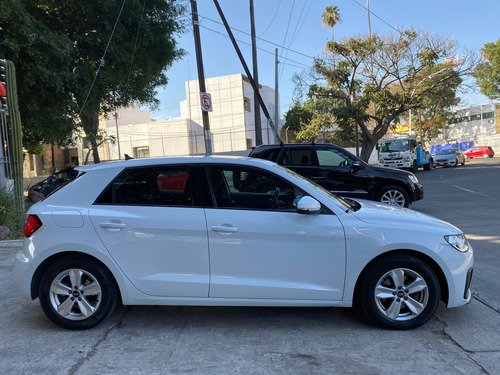 Audi A1 1. 0 Sportback 30 Tfsi Urban