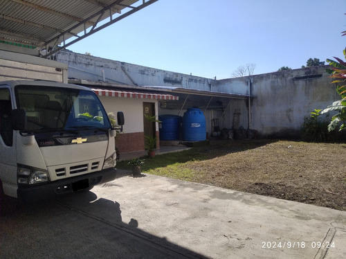 Venta De Un Galpón En Areas Blanco Mario Briceño Iragorry, El Limón.
