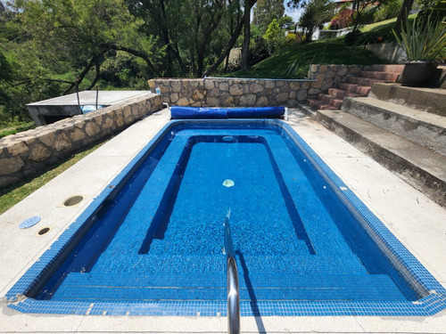Venta De Villa Ahuehuete Dentro De Fracc Gran Reserva Con Todos Los Servicios En Ixtapan De La Sal Edomex