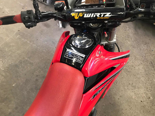 Honda Tornado 250
