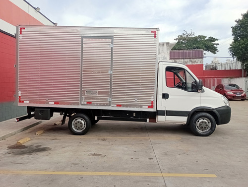 Iveco 35s14 Bau Novo Comp 4,20 Com Ar Cond. 2019