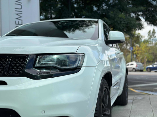 Imagen 12 de 25 de Jeep Grand Cherokee 6.4 Srt Atx 465hp At 2017 Linea Nueva