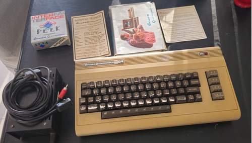 Computadora Dream Commodore 64