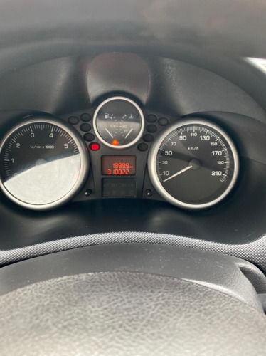 Imagem 5 de 11 de (18) Sucata Peugeot 207 1.4 Flex 2010 (retirada Peças)