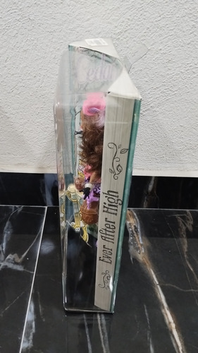 Ever After High Cedar Wood (Usado)