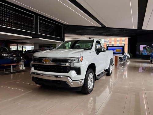 Chevrolet Cheyenne 5.3 Cab Reg Lt 4X2 At