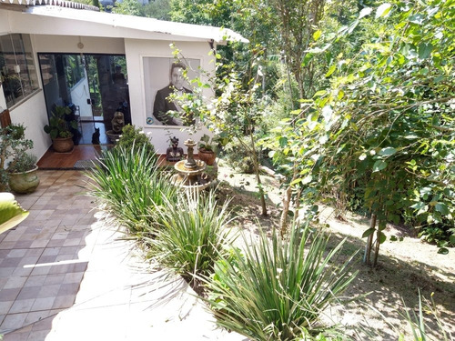 Chácara Residencial Na Divisa De Ribeirão Pires Com Suzano
