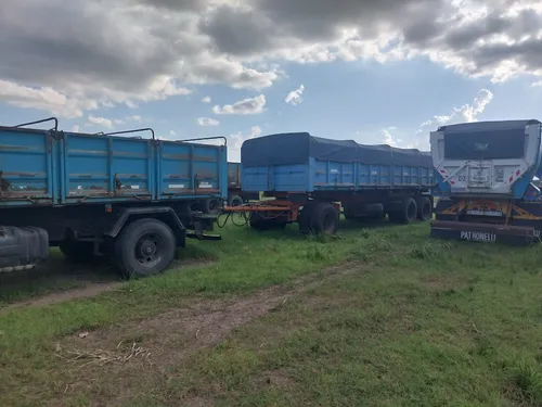 Iveco 310 Cursor Volcador Con Acoplado Volcador.