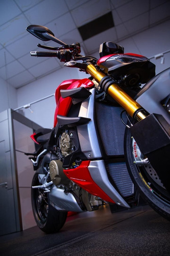 Imagem 10 de 12 de Ducati Streetfighter V4s 2022