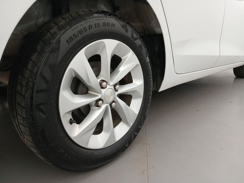 Chevrolet Onix 1.0 FLEX PLUS LT MANUAL