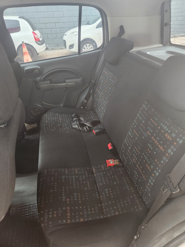 Fiat Uno 1.0 Vivace Flex 5p