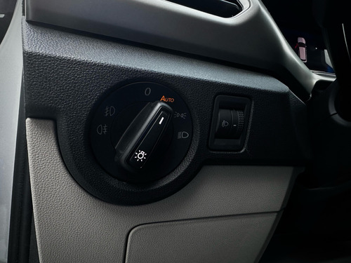 Volkswagen Taigun 1.0 Tsi Comfortline At