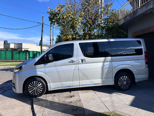 Toyota Hiace 2.8 Tdi Wagon 6at 10a