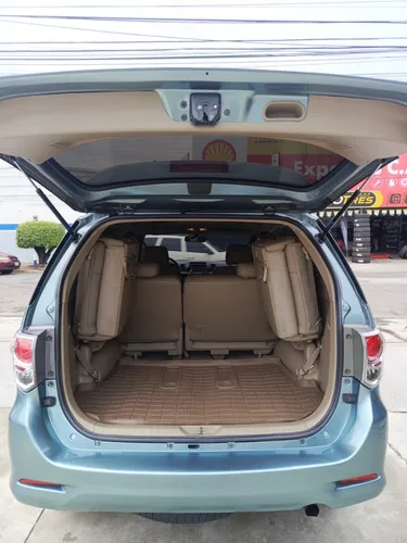 Toyota Fortuner 2012 4x4