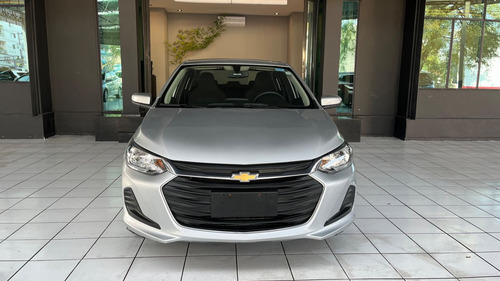 Chevrolet Onix SEDAN Plus LT 1.0 12V Flex 4p Mec.