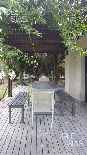 Casa En Venta En Una Planta, Barrio Talar Del Lago Ii