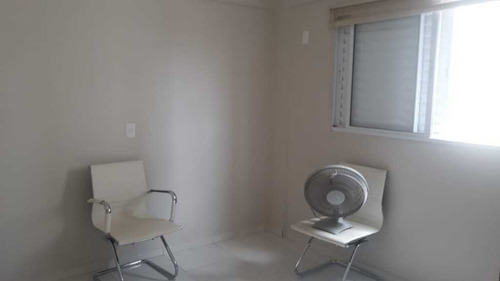 Aluguel De Apartamentos / Garagem Na Cidade De São Carlos 27338