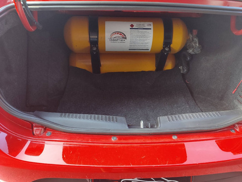 Imagem 6 de 9 de Fiat Grand Siena 1.0 Evo Flex Attractive Manual