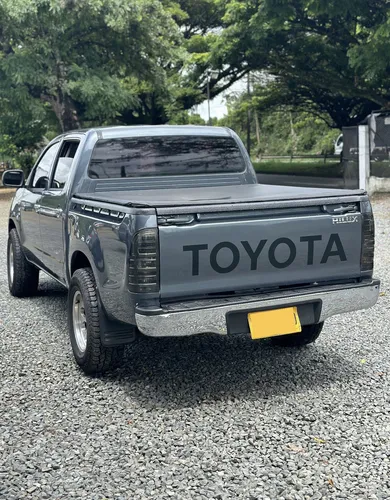 Toyota Hilux 2.7 Imv