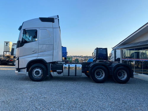 Imagem 4 de 15 de Volvo Fh 540 - Globetrotter - 20/21