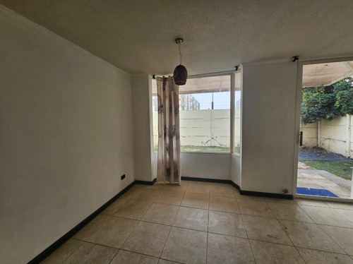 Casa En Micro Barrio De Valle Grande, Lampa