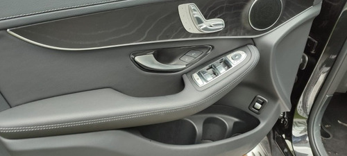 Imagen 13 de 15 de Mercedes-benz Clase Glc 2019 2.0 300 Sport At