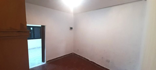 Casa Venta De Tres Dormitorios, Villa Elvira