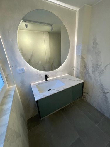 Oportunidad Completamente Remodelado Depto 3d2b