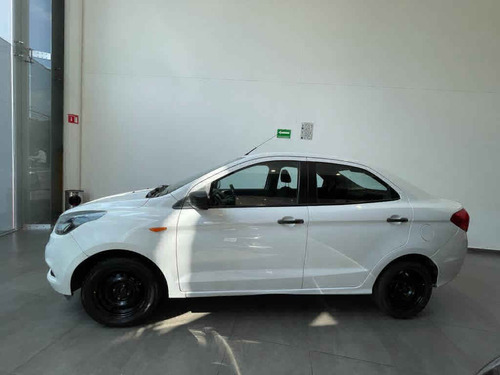 Imagen 4 de 15 de Ford Figo 2016 4p Impulse L4/1.5 Man