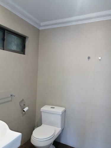 Avenida España, Casa Un Pisos, Aislada, Excelente Ubicación
