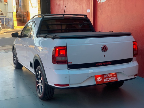 Imagem 4 de 14 de Volkswagem Saveiro 1.6 Ce Pepper Ano 2018/2019