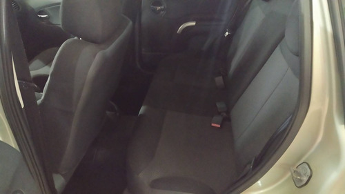 Imagem 10 de 10 de Citroën C3 1.4 I Glx 8v Flex 4p Manual