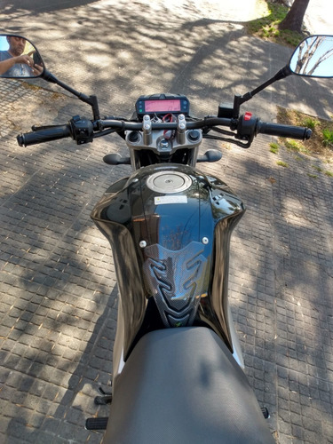 Imagen 5 de 6 de Yamaha Fz16 2022 960km Servicio Yamaha Permuto Oldcars
