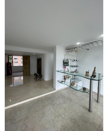 Apartamento Amoblado En Arriendo En Poblado Sector Los Balsos