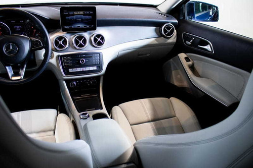 Imagem 9 de 10 de Mercedes-benz Gla 200 Advanced 1.6 Turbo Cgi Turbo 2020