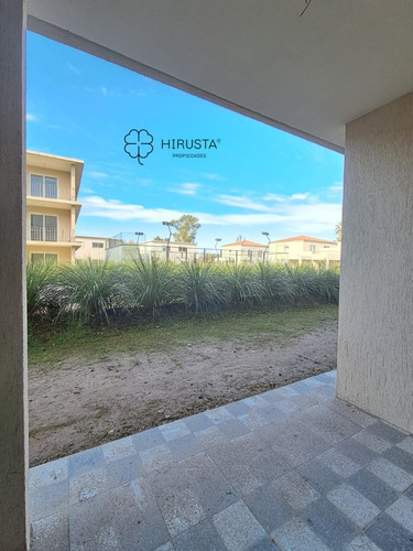 Departamento En Venta Chic Village 2 Ambientes En 1ero Y 2do Piso Balcon Con Parrila Y Coneccion Para Lavarropas