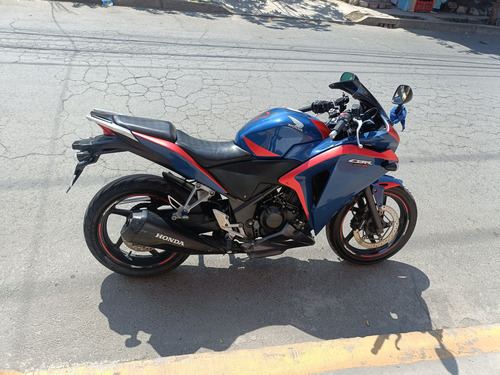 Honda Cbr250r Todo Pagado Seguro Vigente Ninguna Falla