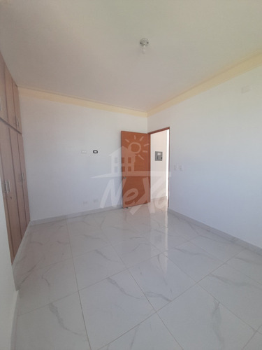 Imagen 6 de 25 de Casa Moderna De 2 Nivelesen Venta Con Terrazas Y Cocina Equipada, Santiago (jpc-221)