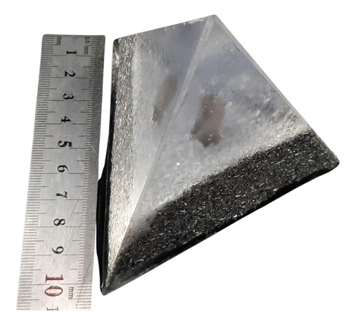 Orgonita Pirámide Tetraédrica Con Cuarzo Ahumado