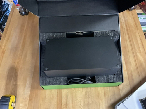 Imagen 3 de 6 de Xbox Series X Console 1tb Ssd