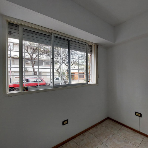 Imagen 10 de 21 de Monoambiente Dividido, Uso Comercial, República De La Sexta, Impecable, 27 M2, Planta Baja
