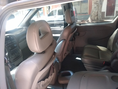 Chrysler Grand Caravan 2004 3.3 Le At