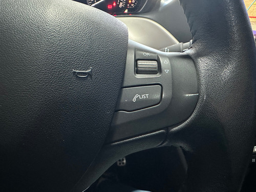Peugeot 208 1.6 Feline