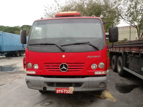 Caminhão Mercedes Benz Acello 915c