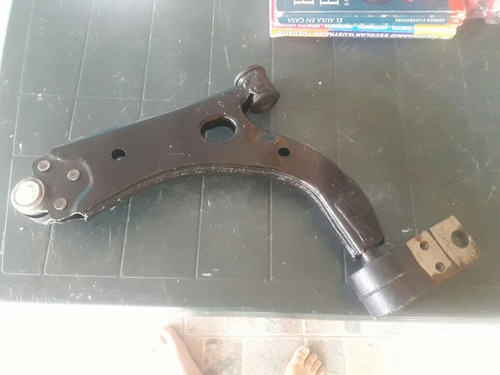 Meseta Derecha Para Ford Fiesta 2004 2008