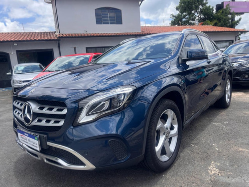 Mercedes-Benz GLA 200 1.6 16V 4P FLEX CGI ADVANCE TURBO AUTOMÁTICO