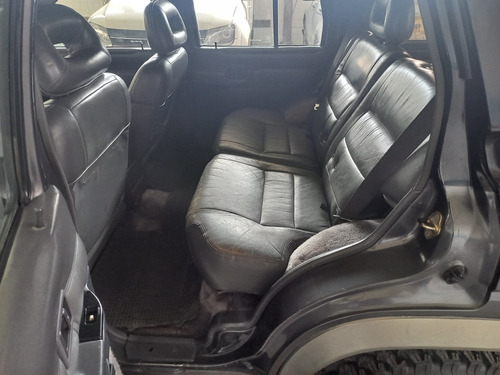 Imagen 7 de 15 de Nissan Pathfinder 1993 3.0 Se